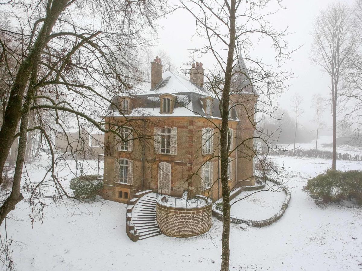 Private Castle With Park - Chateau Guillermo La Moncelle 外观 照片