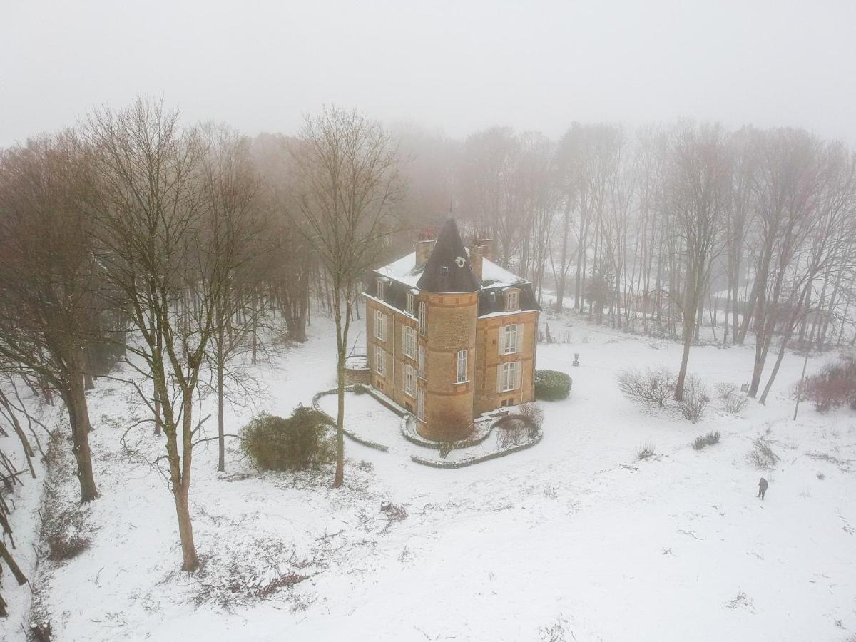 Private Castle With Park - Chateau Guillermo La Moncelle 外观 照片