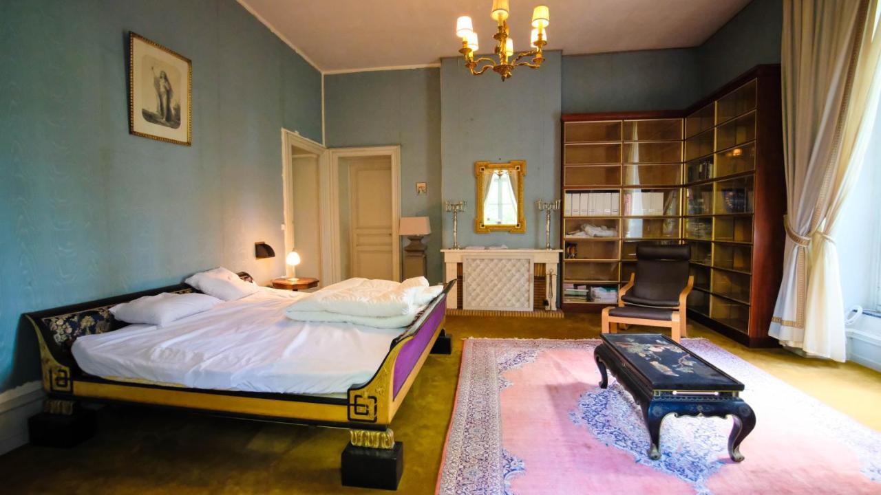 Private Castle With Park - Chateau Guillermo La Moncelle 外观 照片