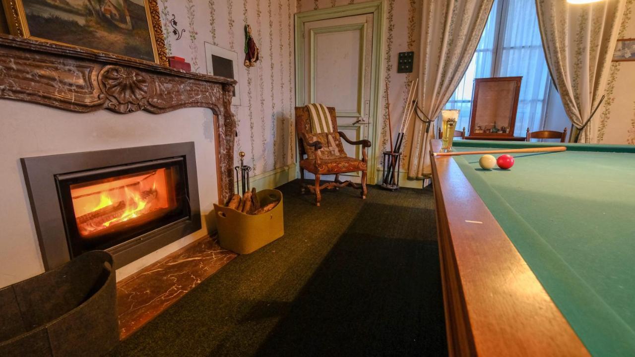 Private Castle With Park - Chateau Guillermo La Moncelle 外观 照片